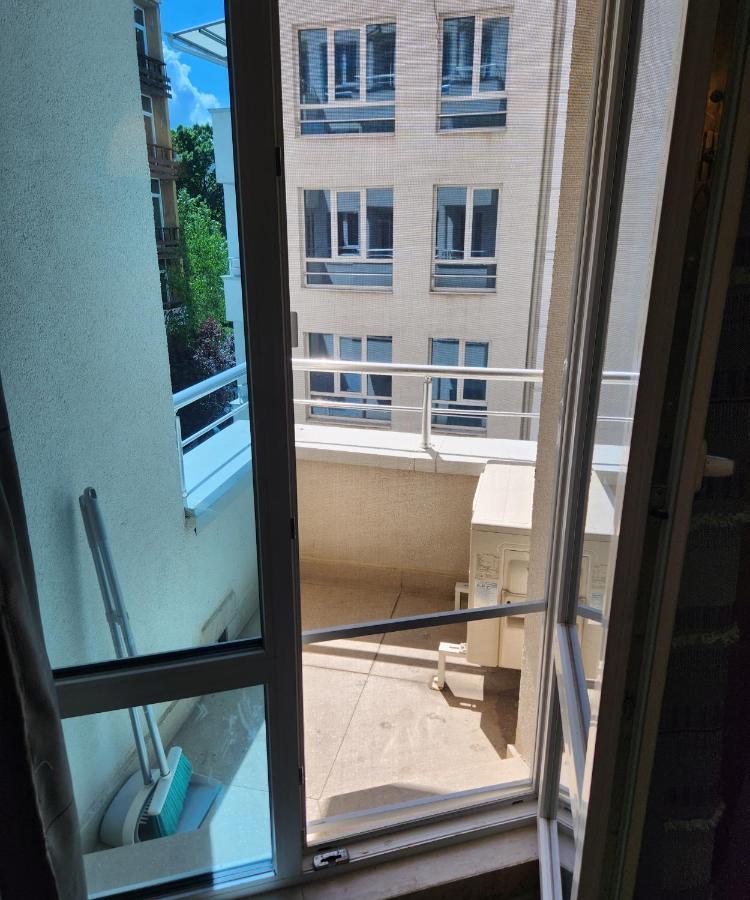 Colonel 963 Apartment Sofia